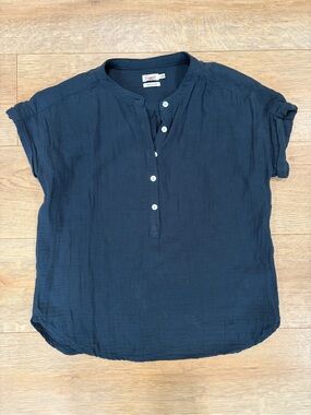 Faherty Organic Cotton Gauze Henley Top XS Navy Blue